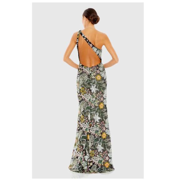 NWT Mac Duggal Floral Sequined Embroidered One Shoulder Trumpet Gown Size 2 - Picture 5 of 16